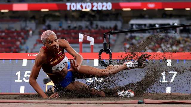 Yulimar Rojas, atlet lompat jangkit dari Venezuela di Final Olimpiade 2020. Foto: REUTERS