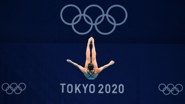 Atlet loncat indah Kanada, Pamela Ware, di Olimpiade Tokyo 2020. Foto: Jonathan NACKSTRAND / AFP
