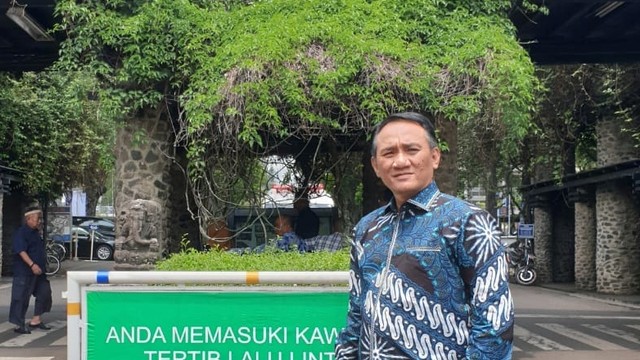 KPK: Pemeriksaan Andi Arief Bukan Hoaks, Surat Panggilan Sudah Dikirim ...