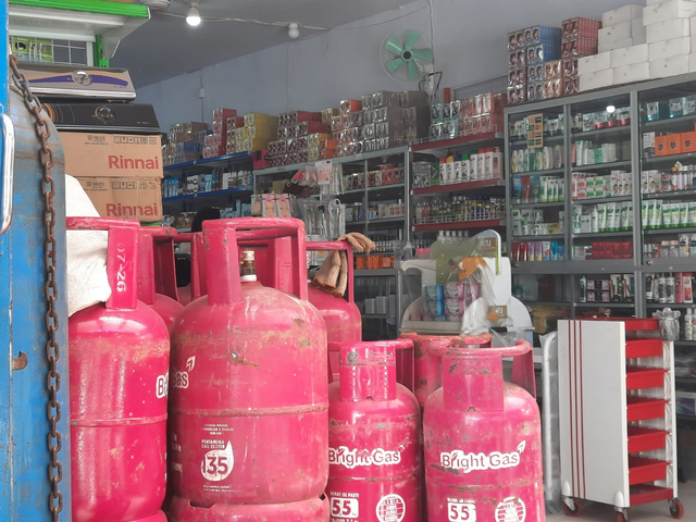Oksigen Kosong di 2 Toko di Banggai, Sulteng (1004886)