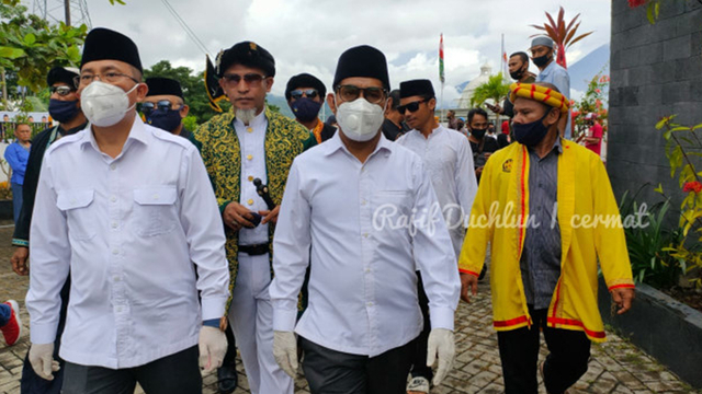 Melihat 100 Hari Kerja Ternate Andalan (158527)