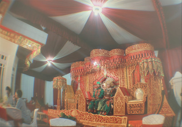 Mengenal Ciri Khas Suku Minang Dari Masakan Hingga Kebiasaan Merantau Kumparan Com