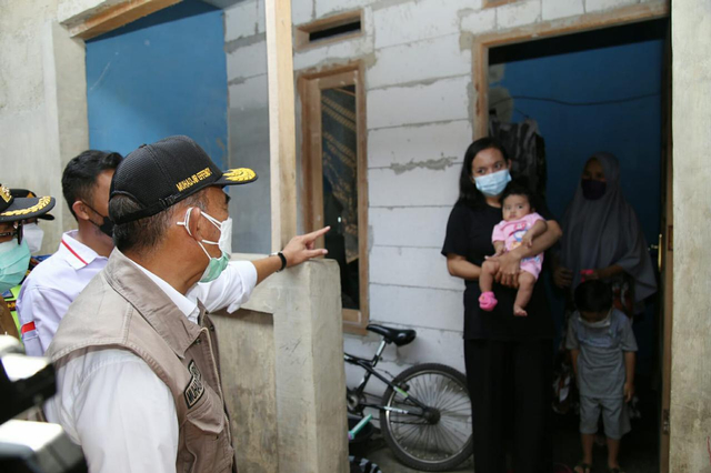 Kunjungi Sukabumi, Muhadjir Masih Temukan Warga Kurang Mampu Tak Dapat Bansos (138062)