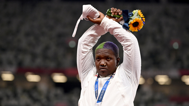 IOC Investigasi Atlet AS yang Bikin Gestur Tangan 'X' di Olimpiade 2020 (39665)