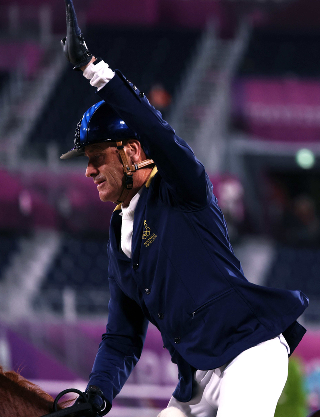 Andrew Hoy, Atlet berkuda Australia, di Olimpiade 2022. Foto: Behrouz Mehri/AFP