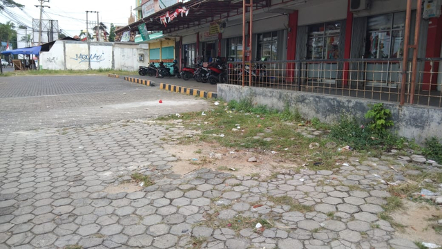 Modus Pecah Kaca, 2 Pencuri Bawa Kabur Ratusan Juta dari Mobil Jeep di Lampung (2)