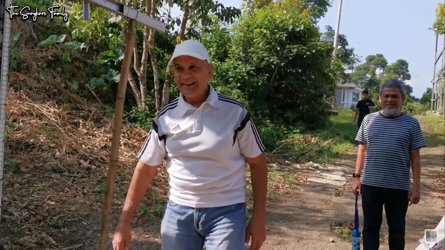 Melihat Kebun dan Sawah Organik di Rumah Mark Sungkar (95424)