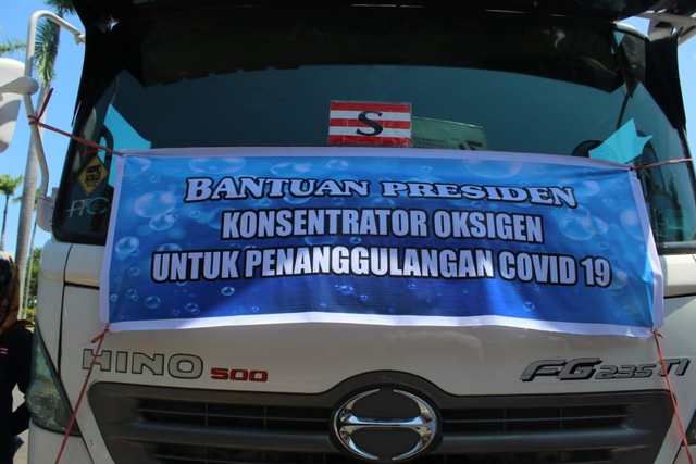Bantuan kosentrator oksigen dari Presiden Jokowi untuk penanggulangan COVID-19 di Sumatera Barat.  Foto: dok Humas
