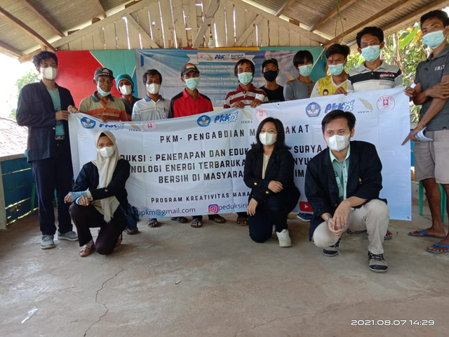 Mahasiswa Itera Bantu Warga Pulau Rimau Buat Teknologi Penyuling Air Laut (1)