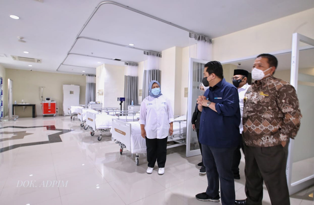 Menteri BUMN dan Menag RI Tinjau Kesiapan RS Darurat COVID-19 Provinsi Lampung (2)