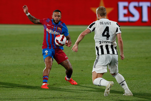 Pertandingan ujicoba Barcelona vs Juventus di Estadi Johan Cruyff, Barcelona, Spanyol. Foto: Albert Gea/REUTERS