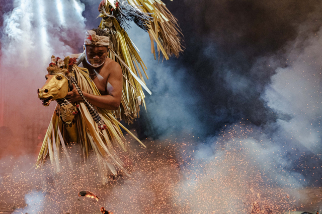 Tarian tradisi Bali, Sang Hyang Jaran. Foto: Anggara Mahendra