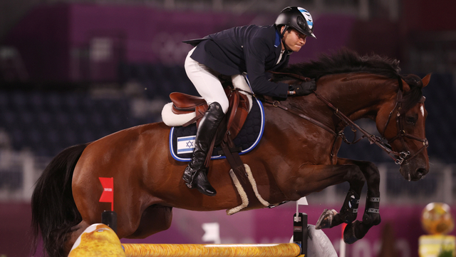Atlet berkuda Israel, Teddy Vlock, di Olimpiade 2020. Foto: Julian Finney/Getty Images