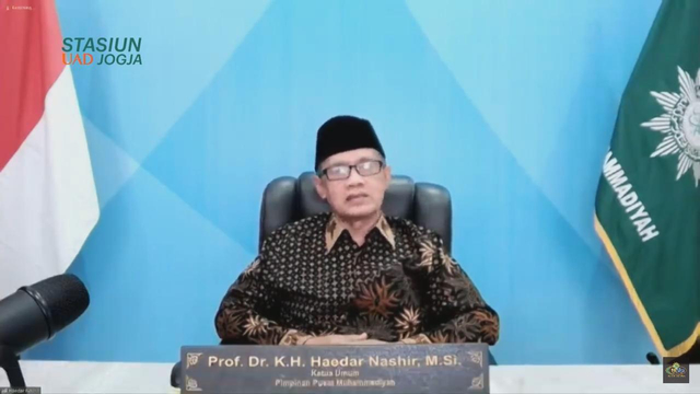 Ketum PP Muhammadiyah, Haedar Nashir, pada konpers pendirian Universiti Muhammadiyah Malaysia, Kamis (12/8). Foto: YouTube/Muhammadiyah
