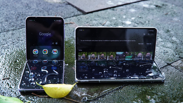Samsung Galaxy Z Fold3 dan Z Flip3 Jadi HP Layar Lipat Pertama Tahan Air (98142)
