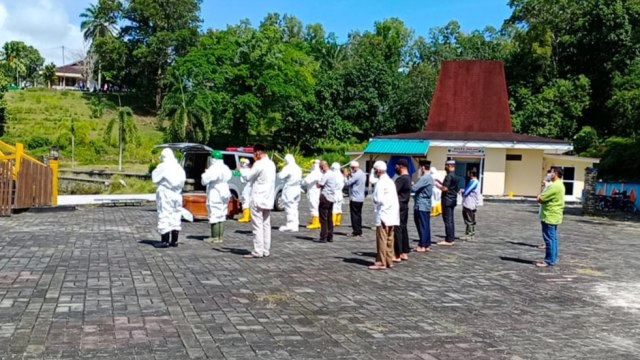 Komorbid dan Takut ke Rumah Sakit Penyebab Naiknya Kematian COVID-19 di Lingga (203322)
