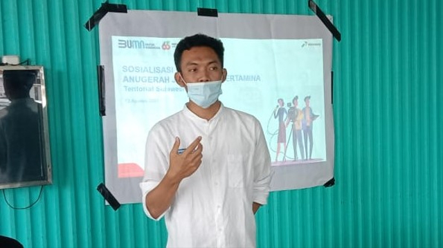 Senior Supervisor, Communication, dan Relation Pertamina Region Sulawesi, Taufik Kurniawan. Foto: Awal Dion/SulbarKini