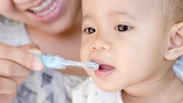 Umur berapa bayi boleh pakai pasta gigi? Foto: Shutterstock