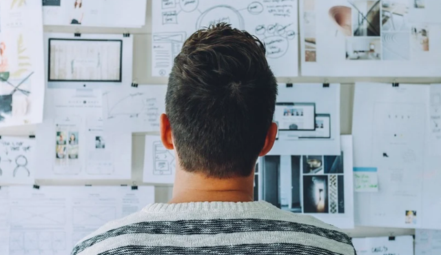 Usaha perseorangan adalah jenis usaha ekonomi yang dikelola sendiri atau satu orang saja. Sumber: Pexels.com