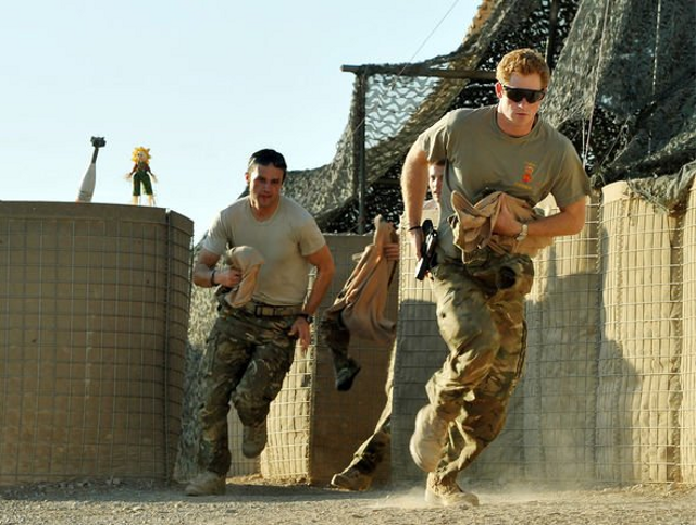 Pangeran Harry bertugas di Afghanistan. Foto: Getty Images