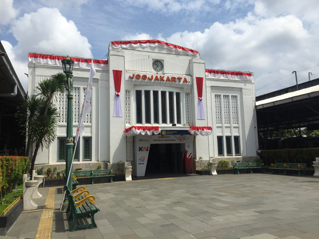 Stasiun Tugu Yogyakarta, Jumat (20/8). Foto: Arfiansyah Panji Purnandaru/kumparan