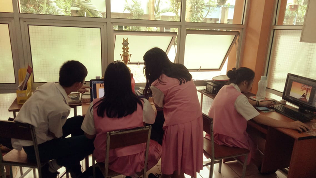 Pembelajaran bahasa Indonesia dengan metode Project Based Learning. Sumber Foto: Doumen sekolah.