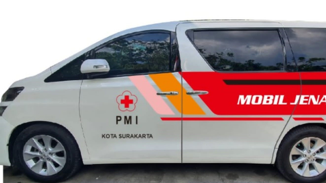 Penampakan Toyota Alphard milik PMI Solo yang digunakan sebagai mobil jenazah. (FOTO: ist)