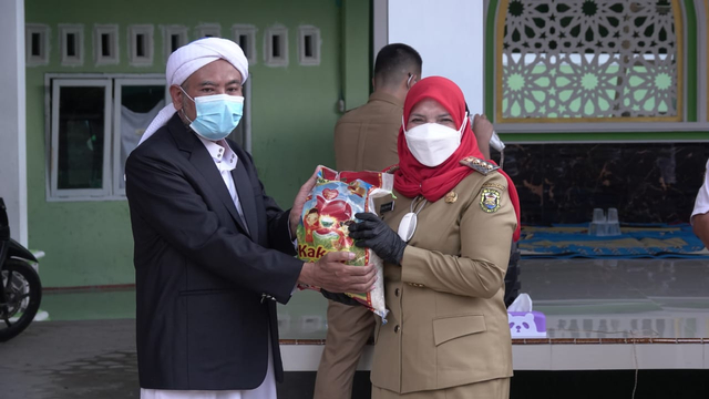 Ratusan Pondok Pesantren Terima Bantuan dari Pemkot Bandar Lampung (1)