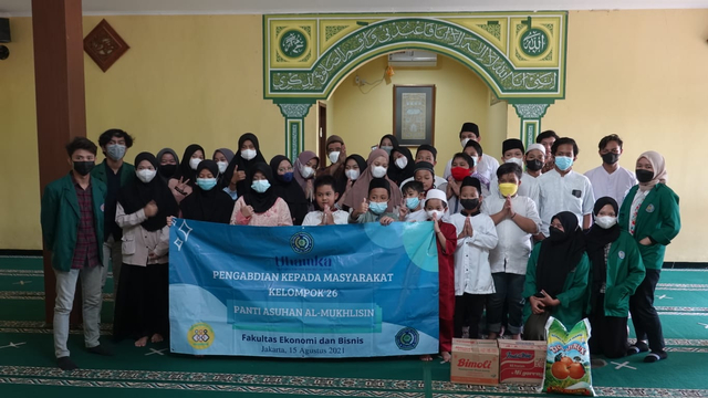 Kegiatan PKM FEB UHAMKA Kelompok 26 di Panti Asuhan Al-Mukhlisin
