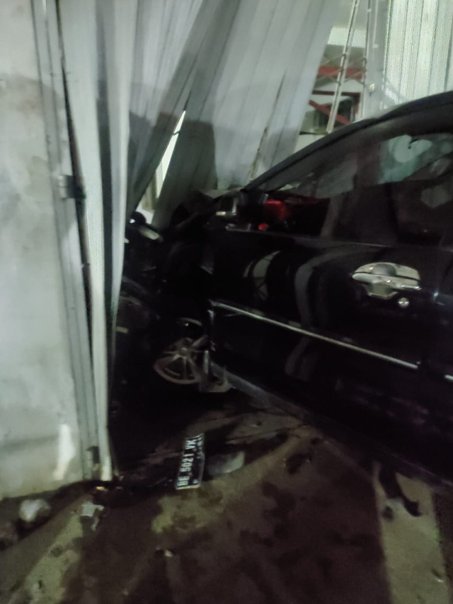 Diduga Ngebut, Avanza Tabrak Motor di Pesawaran: Pengemudi Motor Tewas di Tempat (3)