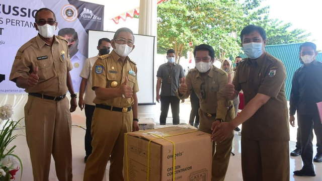Pemprov Sulawesi Barat menerima 100 unit mesin oxygen concentrator dari Kementerian Perindustrian (Kemenperin). Foto: Dok. Humas Pemprov Sulbar