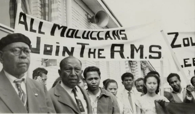 Latar Belakang Pemberontakan RMS yang Dipimpin Christian Robert Steven ...