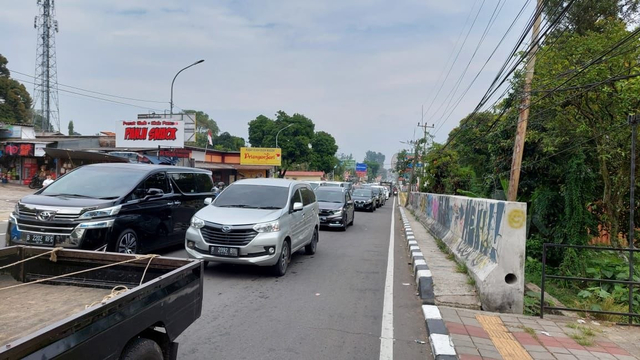 Lalu lintas kawasan wisata Puncak, Bogor, Minggu (29/8). Foto: Dok. Istimewa