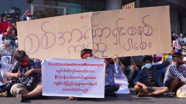 Mengenal Civil Disobedience Movement: Sebuah Bentuk Perlawanan ...