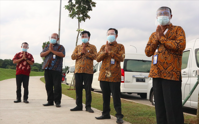 Pengemudi Takatrans sebagai Garda Terdepan Selalu Menerapkan Protokol Kesehatan