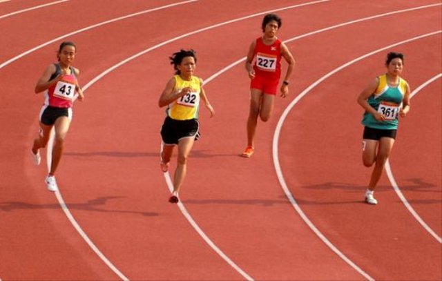 Lari Termasuk Cabang Olahraga Atletik Ini Jenis Jenisnya