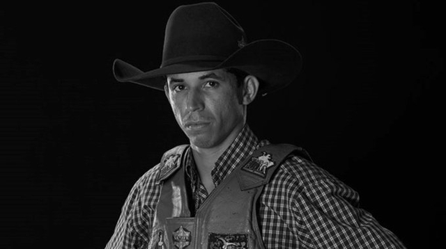 Tragis, Atlet Rodeo Brasil Tewas Usai Dadanya Diinjak Banteng (52044)
