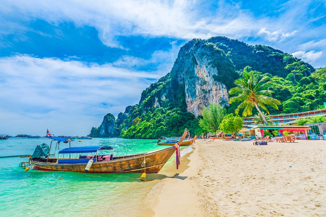 Yuk, ambil wisata retreat dengan mengunjungi lima pantai di Thailand! Foto: Shuttertstock.