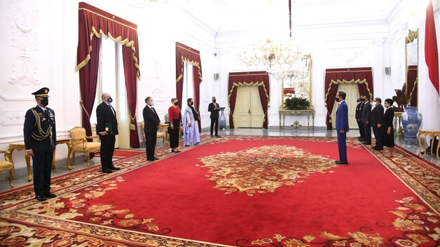Jokowi Terima Surat Kepercayaan dari 4 Dubes Baru, Termasuk Australia (45938)