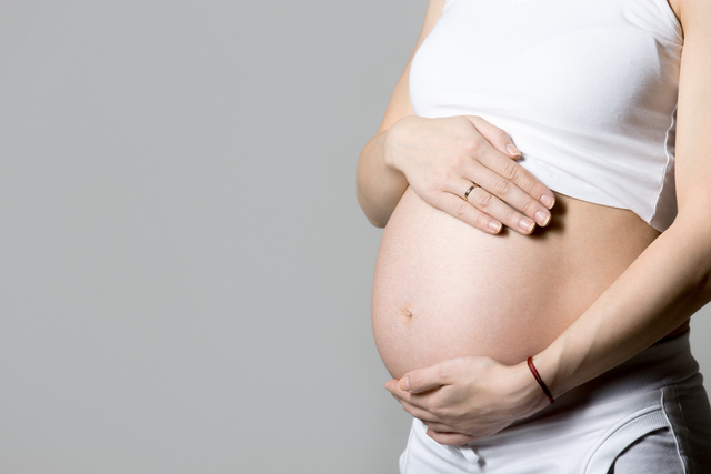Ilustrasi perkembangan janin trimester 1 (Sumber: Freepik)