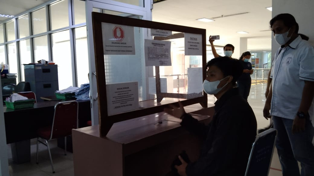 Minta Ganti KK, Pemuda Ini Diduga Dikeroyok Oknum Disdukcapil Bandar Lampung (1)