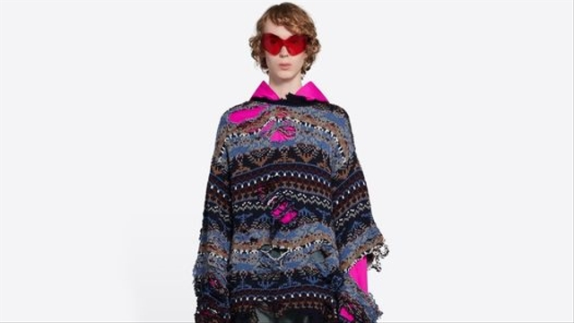 Sweater Balenciaga dok Balenciaga