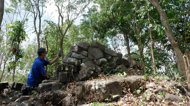 Bangunan Diduga Stupa Candi Buddha Ditemukan di Perbukitan Prambanan Sleman, DIY (2)