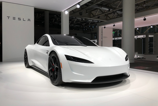 Tesla Roadster Generasi Baru | Foto: Unsplash.com