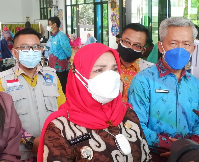 Persiapan PTM Tatap Muka, 7 Ribu Siswa SMP di Bandar Lampung Mulai Divaksin (1)