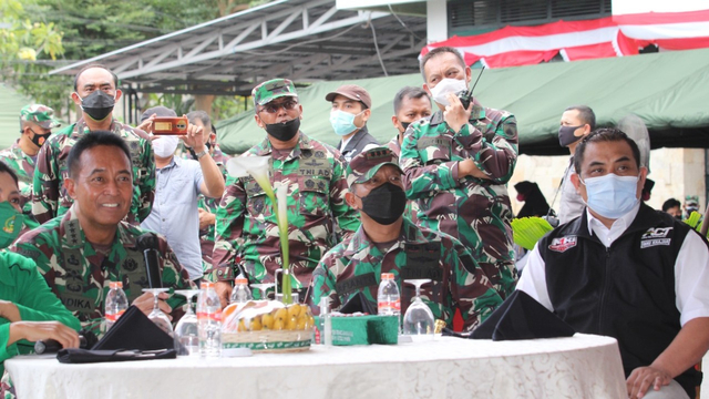 Kolaborasi ACT dan TNI AD Bantu Yatim Piatu Terdampak Covid-19 (143820)