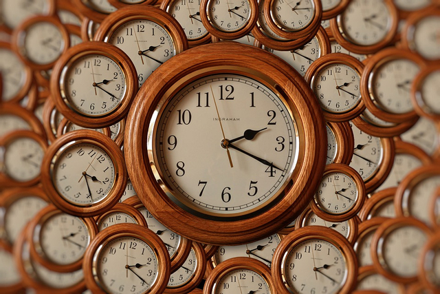 Waktu adalah salah satu hal penting yang ada dalam kehidupan manusia. Foto: Pixabay