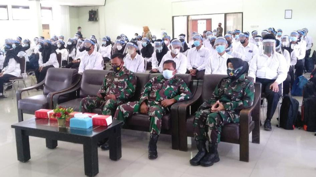 Lulusan SMK Belum 100% Siap Kerja, Disnakertrans Jatim: Bisa Ikut BLK (335173)