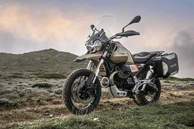 Moto Guzzi V7 IV dan V85 TT Travel Goda Konsumen Indonesia, Termurah Rp 535 juta (6984)