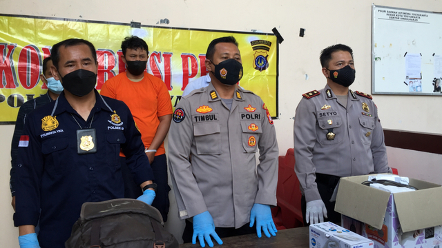 Pria di Yogya Gasak Uang Kotak Amal Masjid untuk Bayar Kos hingga Beli Setrika (4575)